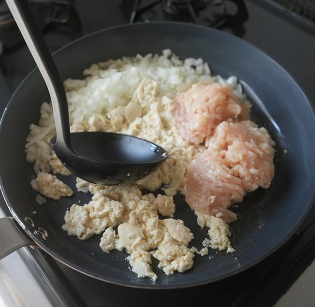ももせ　レシピ　韓国料理　韓国風そぼろ丼 2