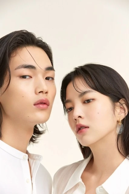 オフィシャルビジュアルを見て気がつくことありませんか？こういう時代になって行くのですね！_1_2