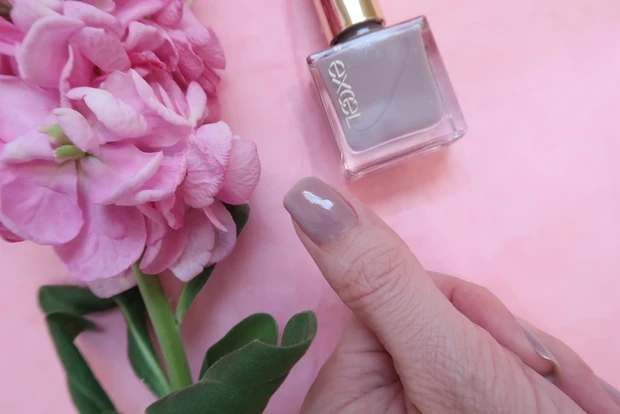 【美発色ビューティネイル】オシャレなカラー展開が目をひく!エクセル ネイルポリッシュ N_2_2