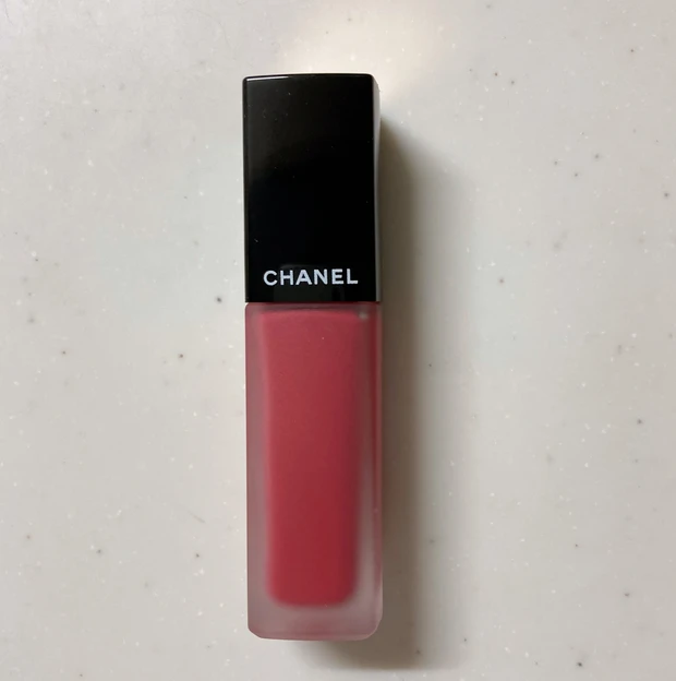 CHANELの2023春コスメがかわいい♪
春の新作6点をスウォッチ紹介。_13