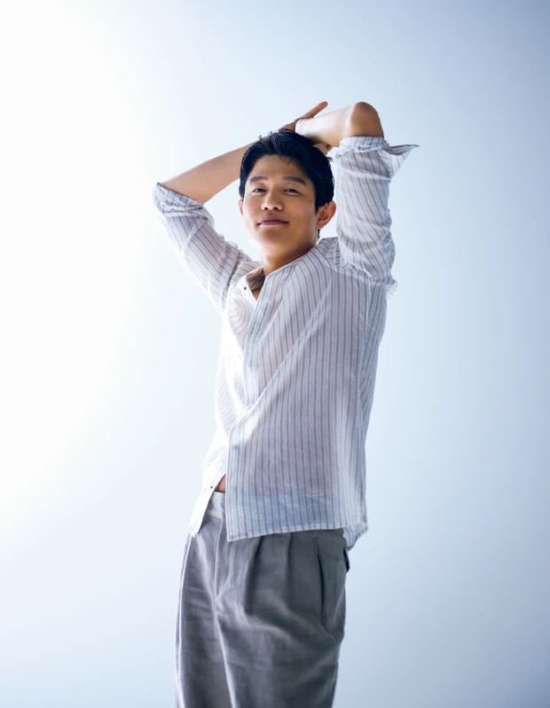 鈴木亮平さん 一番の美容的課題は保湿。 ストレスは演技で解消