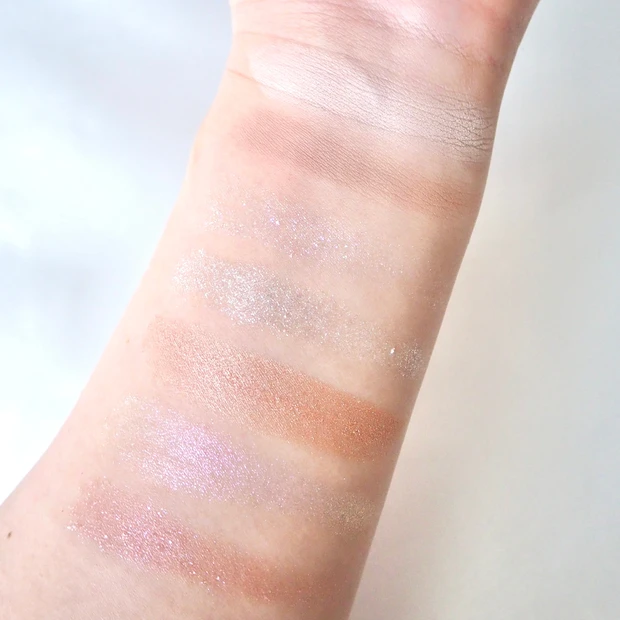 ラブライナー アイカラーパレット<アイシャドウ>ライラックブーケ スウォッチ