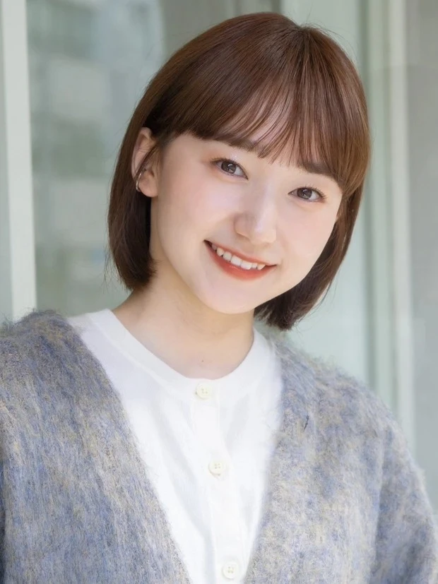 ワイドバング ボブ パツッとカットした毛先のラインが今っぽい! ヘルシーな重めボブヘア