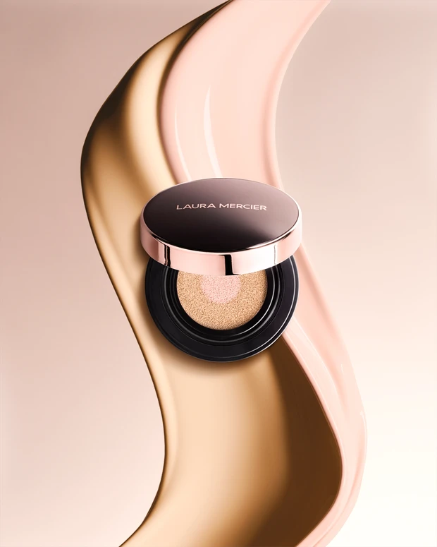 Laura Mercier 2月27日～発売 ファンデーション バニラ