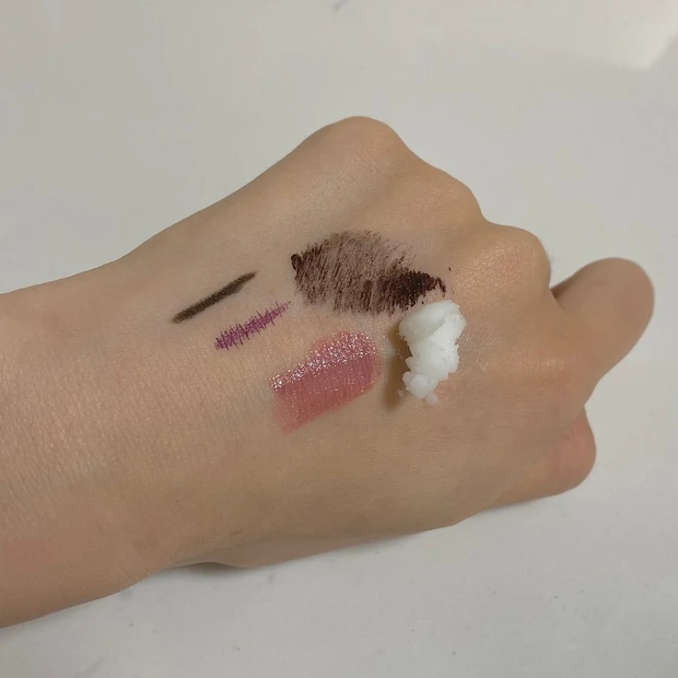 【しっとり】【メイク落とし】【クレンジングバター】【お肌に優しい】新感覚？！バターのようなクレンジング_2_1