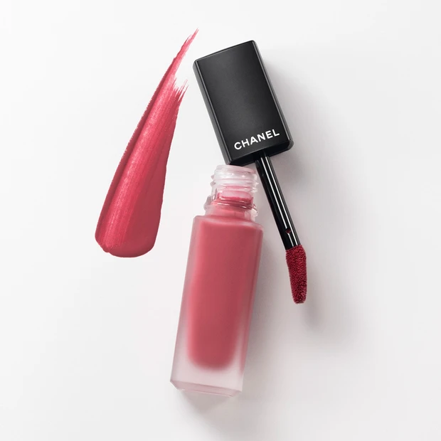 【山本舞香】洗練された大人っぽローズピンク3