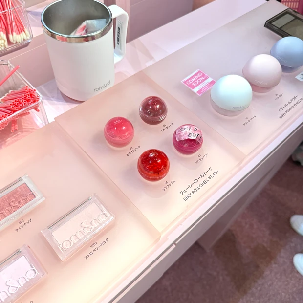 ロムアンド rom&nd ピンクオフィス ポップアップ イベント
