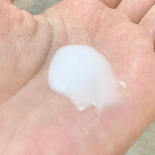 敏感肌でも透明感も美白も諦めない！バリア機能低下肌には、シミリスクを回避する『イハダの美白ラインの新スキンケア』が正解。_2_2