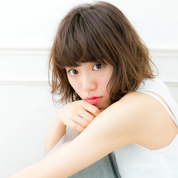 ツヤ感が魅力のふわふわエアリーボブ