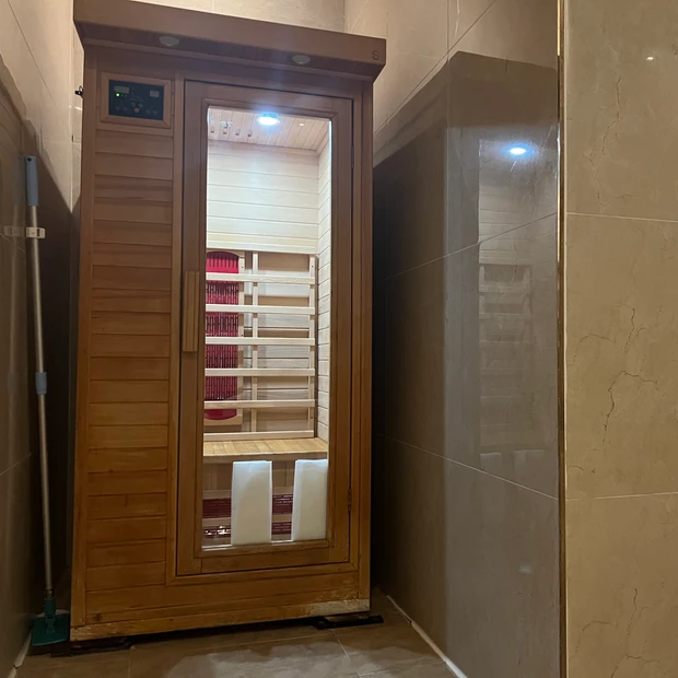 スパヘウムの施術前に入るお風呂エリアまたはサウナ