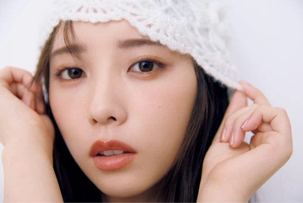 010M Same School、012SP Fun For Funを使用したメイク