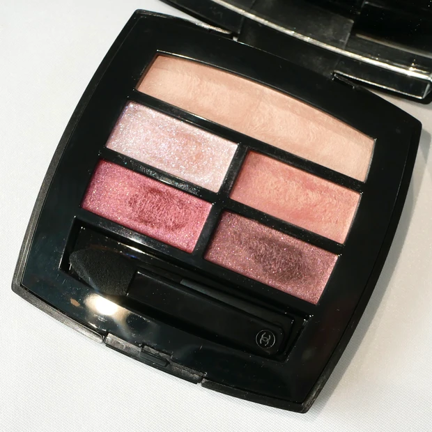 CHANEL シャネル レ ベージュ パレット ルガール クール ドゥ シャネル