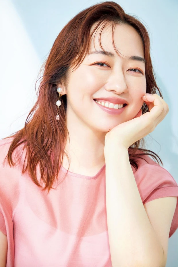 【3位】“棒モノコスメ”の本当の実力を調査。長井かおり流テクニックをYouTuber・あいりさんが実践！