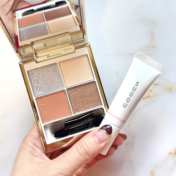 SUQQU メイクアップ キット 光飾のパッケージ写真