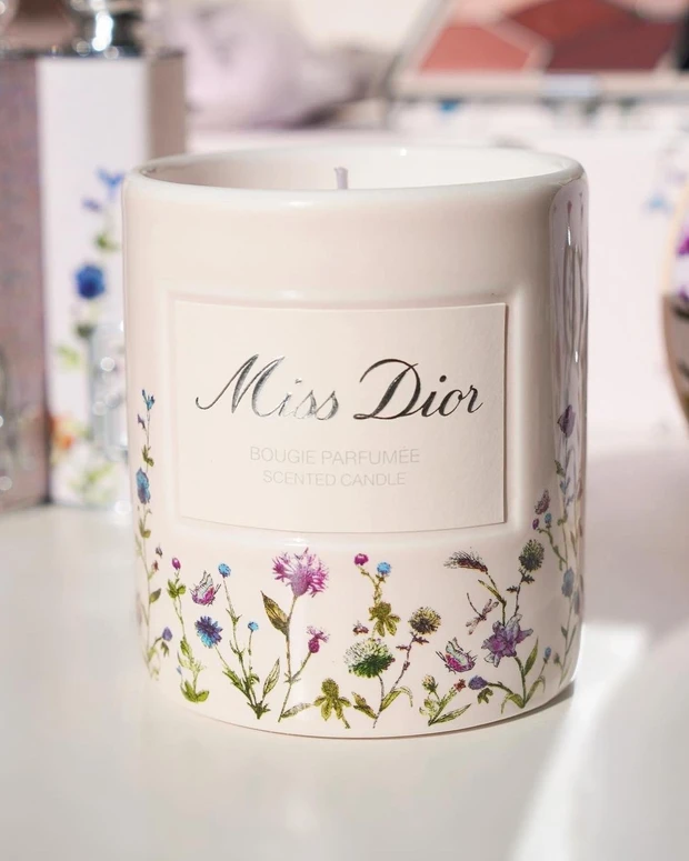 【9/16発売】Dior新作シリーズ「ミレフィオリコレクション」購入品を全部見せ！新作速報です！Diorの限定コスメの魅力をたっぷりと紹介💐気になるサンククルールクチュールをスウォッチ！_7_1