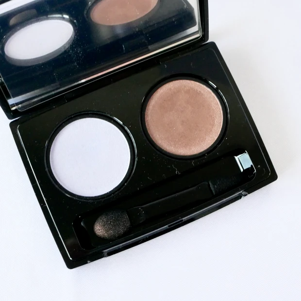 ブルーコスメ ブルーアイシャドウ 青ラメ MiMC  ビオモイスチュアシャドー