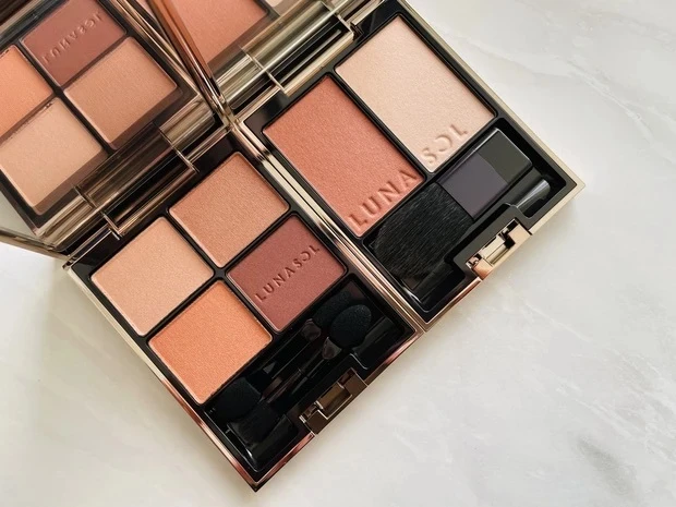 【自己紹介】MAQUIAインフルエンサー2年生の「ARISA」です。普段は1日1コスメを楽しむ美容オタク兼会社員♡_4_1