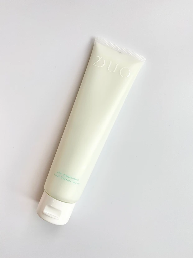 夏の終わりのお疲れ肌に…敏感肌のバリア機能を立て直すDUOのクレンジング&ミルク洗顔料!!_4
