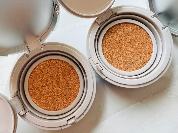 01 ナチュラルベージュ 02 ベージュオークル