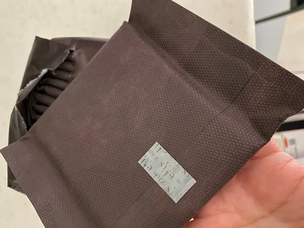 蜷川実花さんのデザインの限定品。（もう隠さなくて良いか！）これは買いに走りたい。_6_3