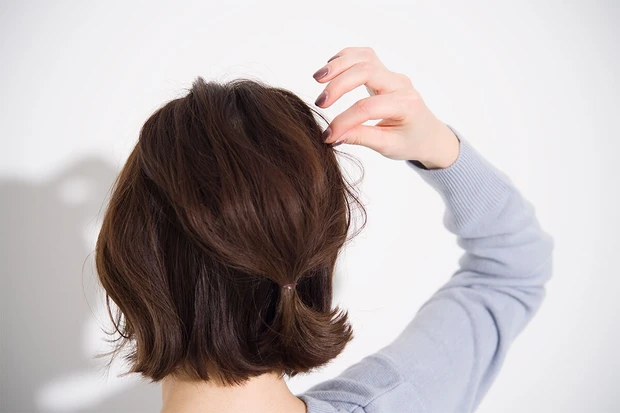 【GUマスク×ヘアアレンジ】小顔効果抜群! 美人見えテク満載のボブ向けハーフアップ_3