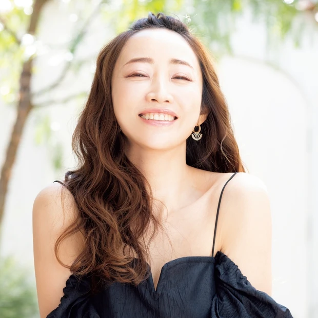 神崎 恵流・初夏を楽しむメイク。自分をキラキラと輝かせるコツも教えます!