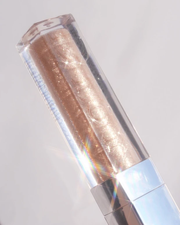 Diorホリデー限定品をスウォッチ。【クリスマスコフレ2022】華やかなクリスマスが今年もついに登場。_1_1