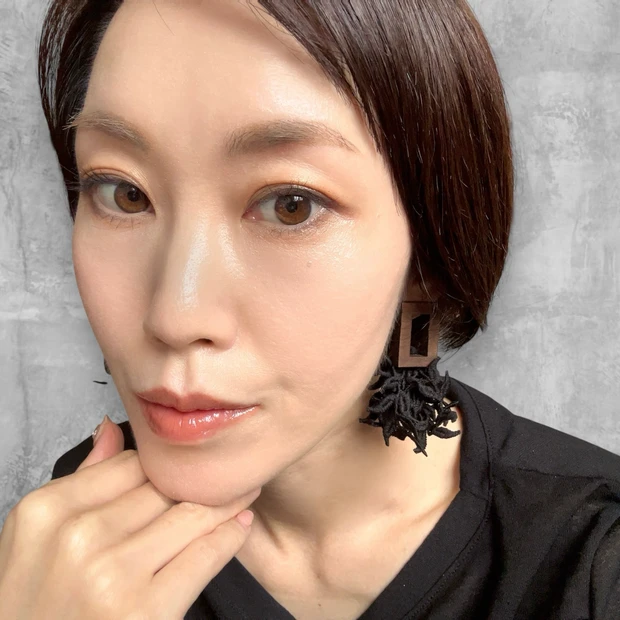 イエベ春のカーキアイシャドウメイク