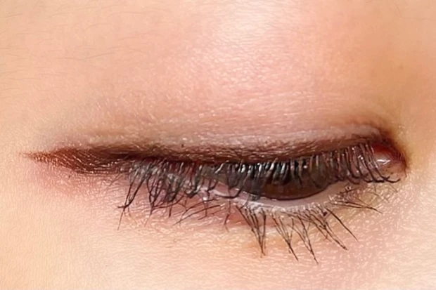 【最新版】キャンメイク クリーミータッチライナー全14色をスウォッチ！パーソナルカラー別のおすすめ・耐久性検証も_7_2