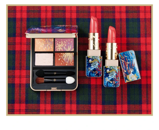 （右から）ルージュアレーブル マット 525 ￥6600、ルージュアレーブル 524 ￥6600、オンブルクルールクアドリ 501 ￥9680／クレ・ド・ポー ボーテ（10月21日限定発売）