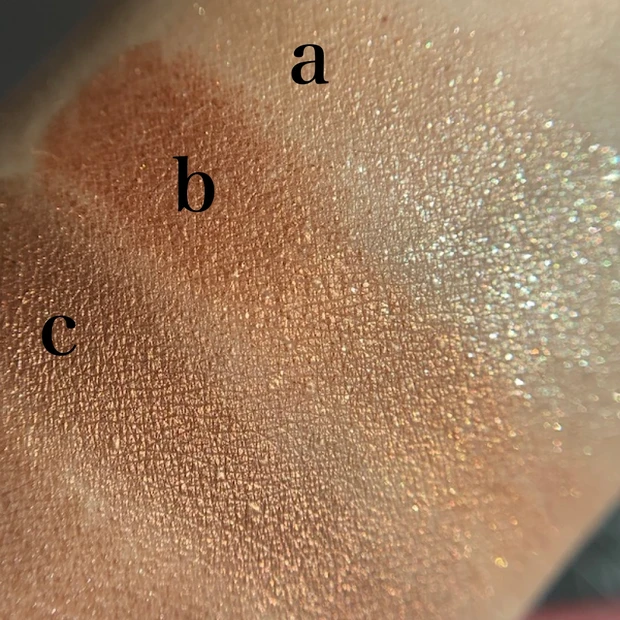 クリスマスコフレ2021 ホリデーコレクション2021 NARS アンラップドミニアイシャドーパレット LAGUNA ラグナ デパコス