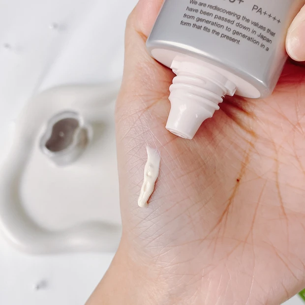 ファス デイクリーム テクスチャー 乾燥肌