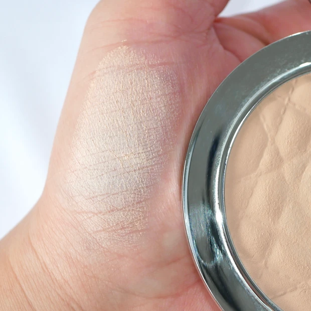 Dior(ディオール) ディオールスキン フォーエヴァー ヌード マット フィルター