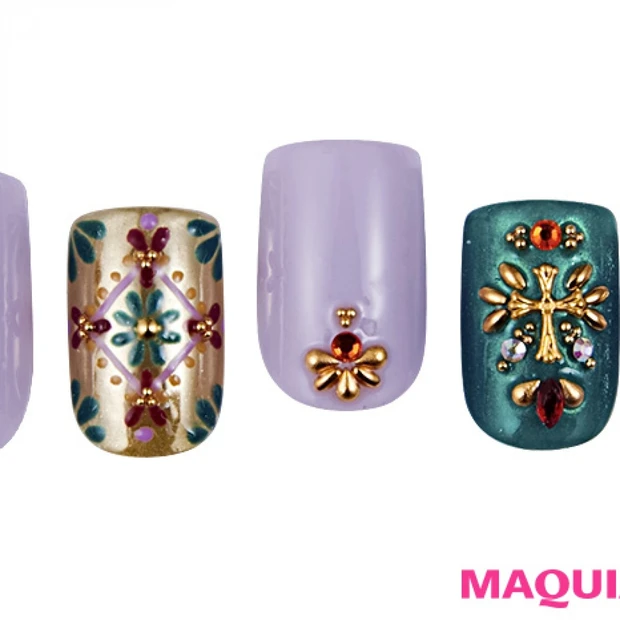 豪華絢爛な「ヴィクトリアンヴィンテージ」ネイルは、モーブで上品に