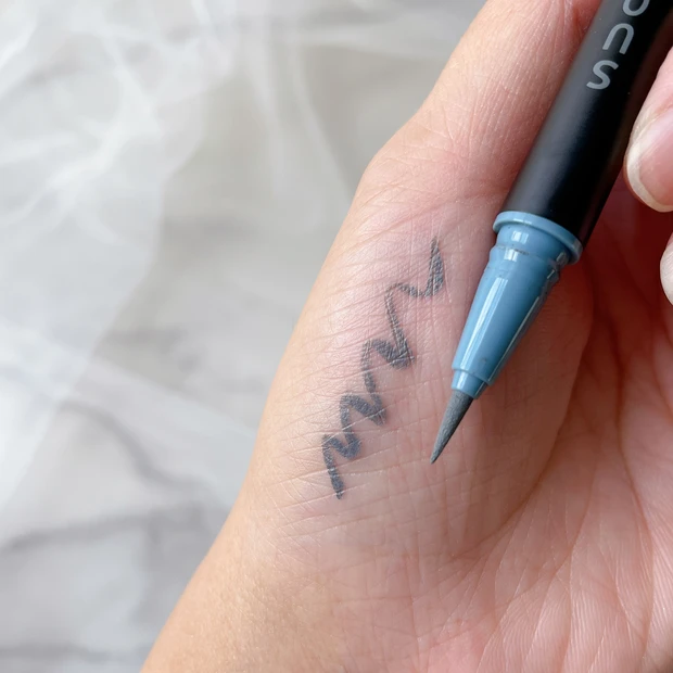 速報☆ 11月2日発売【SUQQU（スック）クリスマスコフレ 2023】「メイクアップキット 六花｜星冴」徹底レビュー！_4_2