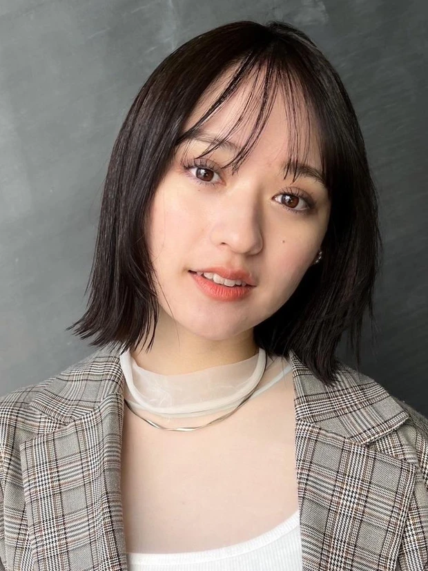 【暗め・自毛風】春におすすめの髪色・ヘアカラー ブルーブラック