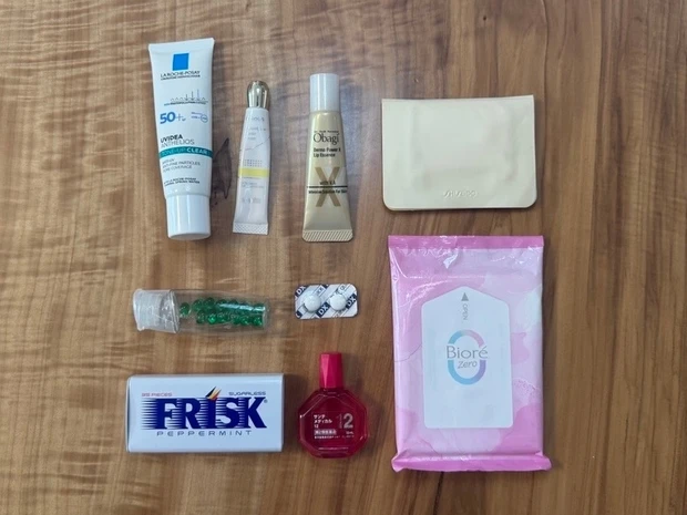 赤津誠太さんのフェスバッグの中身