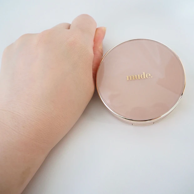 mude.ミュード　ハグクッション　スウォッチ