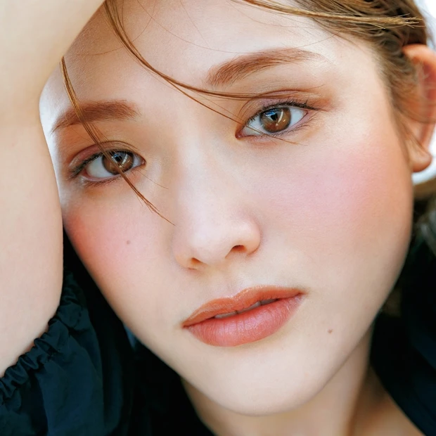 大人もピンクメイクを楽しみたい！ 長井かおりさんが教えるピンクチークのな…