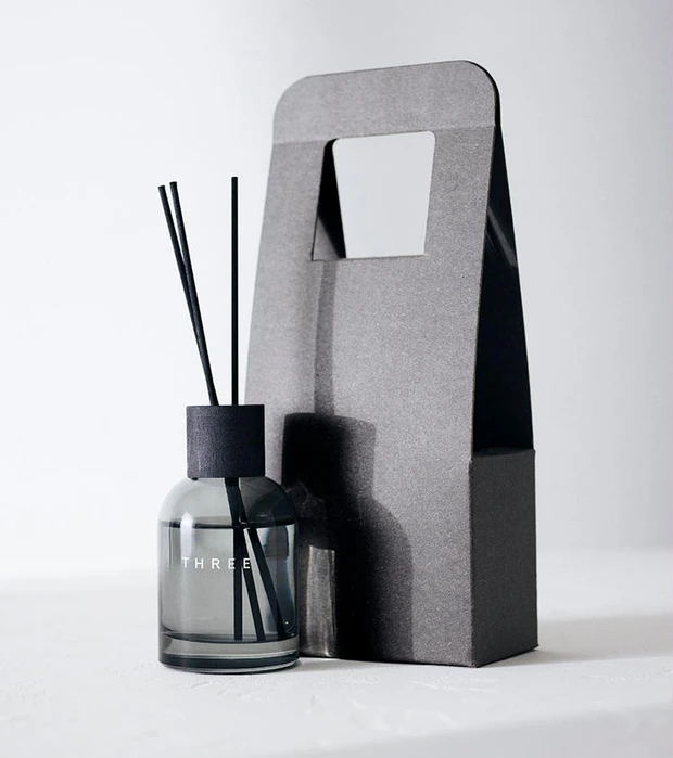 ASUKA　ひとリート　半日　リトリート　都内　穴場　東京ミッドタウン 日比谷　THREE HIBIYA　アロマディフューザー　オリジナル