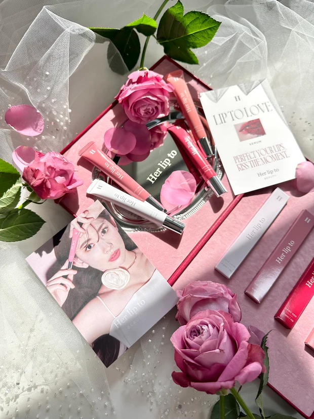 大念願♡小嶋陽菜さんこだわりのリップが発売するよ〜♡
(Her lip to beauty)_1