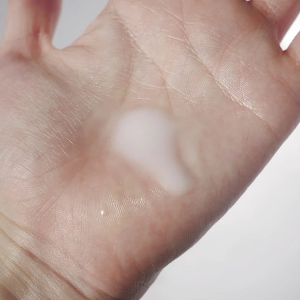 敏感肌の味方”イハダ”から美白ライン登場！お肌弱々アラサー女子が実際に使ってみた_5_1