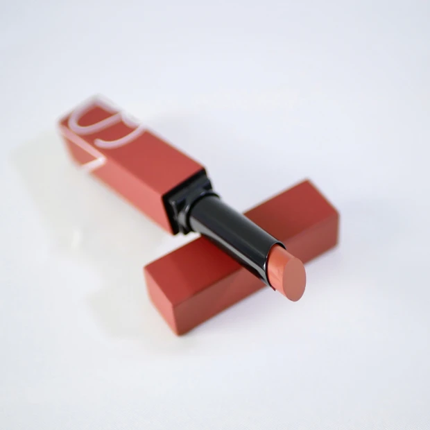 NARS(ナーズ)パワーマットリップスティック