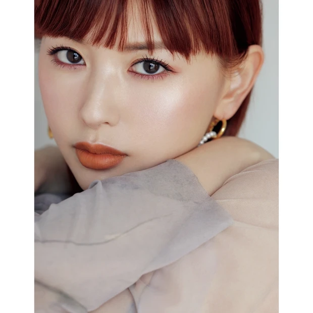 鈴木えみの目もとメイクを公開！ 最新テクを本人がレクチャー