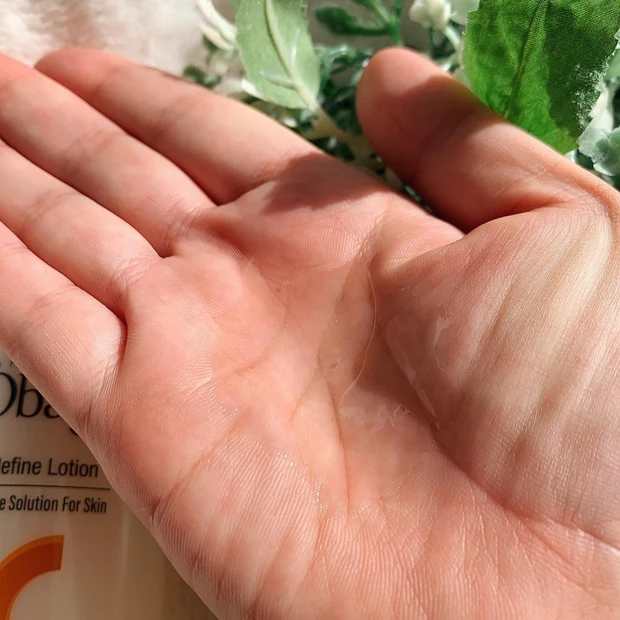 【オバジ】憧れつるり肌💓オバジから「毛穴つるり」化粧水誕生！_3