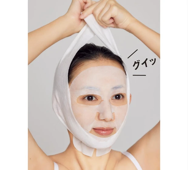 『MAQUIA 4月号』の付録まとめ|b idol ちゅるるんグロス、トランシーノ美白ケアセット、ナンバーズインのマスク、クロミちゃんのステッカーも!_23_3