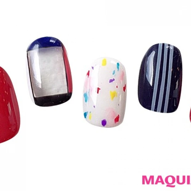 レッドとブルーが「くり抜きネイル」でスポーティに♪