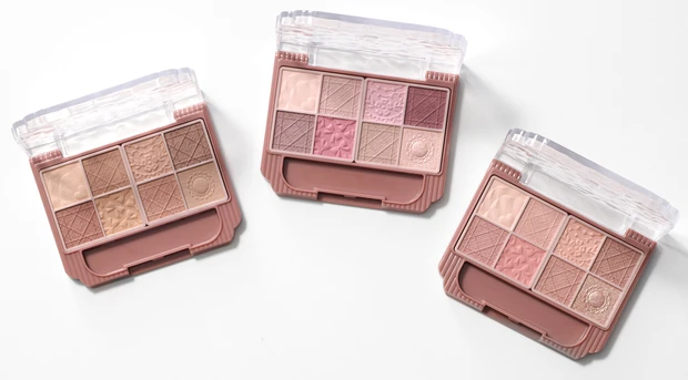 キャンメイク プティパレットアイズ（マットタイプ） M01 M02 M03　アイシャドウ　アイパレ