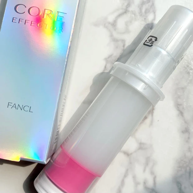 化粧品 美容液コスメ ボトル