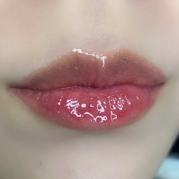 ディオール アディクトリップグロウオイル 限定色 088モカ 実際のメイク